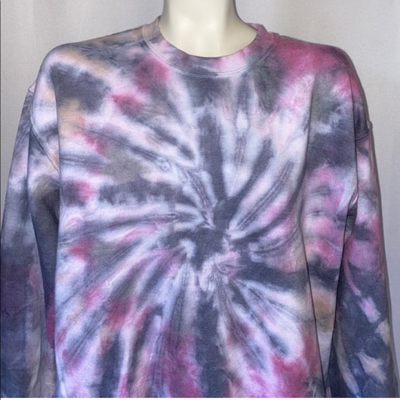 *CUSTOM DYED SWEATSHIRT - Picture 2 of 4